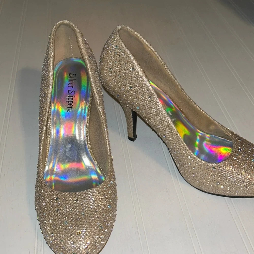 Silver Slipper Gold/silver sparkling heels size 7